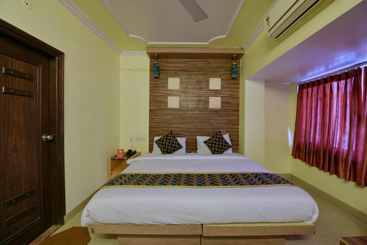 Oyo 2289 Hotel Radha Palace Kukas Zewnętrze zdjęcie